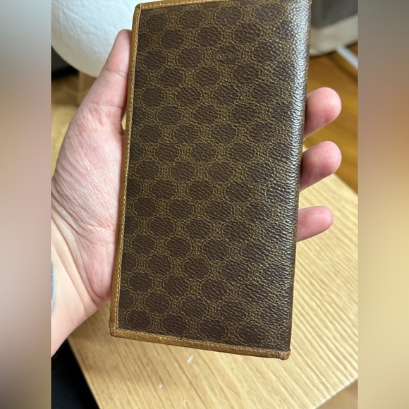 ❣️CELINE MACADAM BIFOLD❣️ - Picture 11 of 11